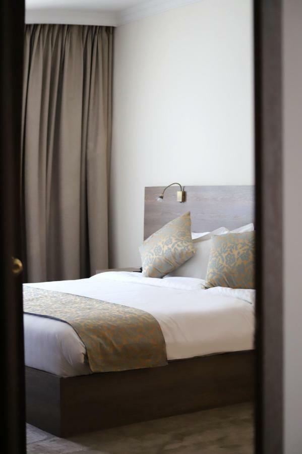 The Sanrock Hotel 암만 외부 사진